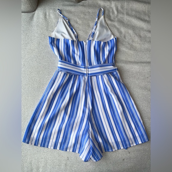 Gianni Bini Blue and White Striped Romper | Women’s Size Small - Picture 5 of 10